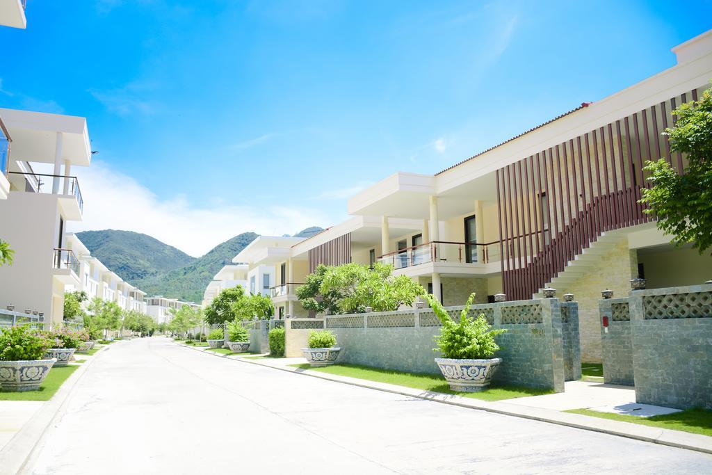 Diamond Bay Golf And Villas Nha Trang Exterior photo